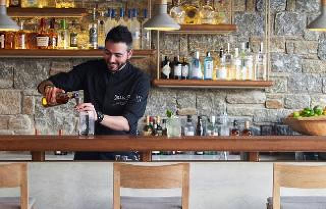 Bar