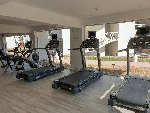 Desportos y Entretenimento