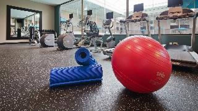 Desportos y Entretenimento