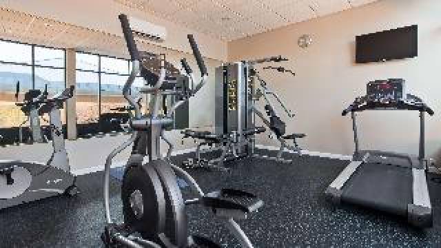 Desportos y Entretenimento