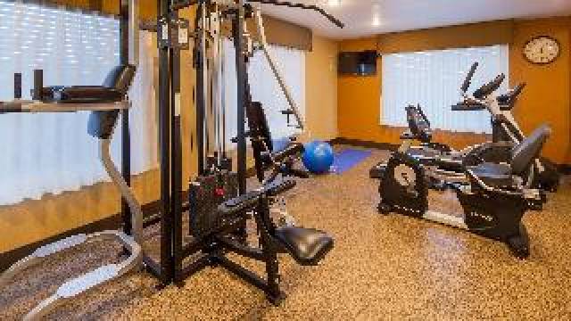 Desportos y Entretenimento