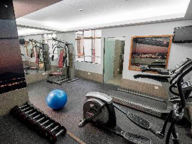 Desportos y Entretenimento