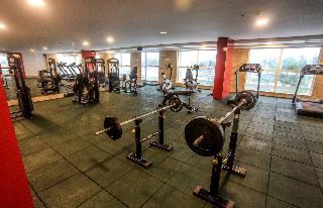 Desportos y Entretenimento