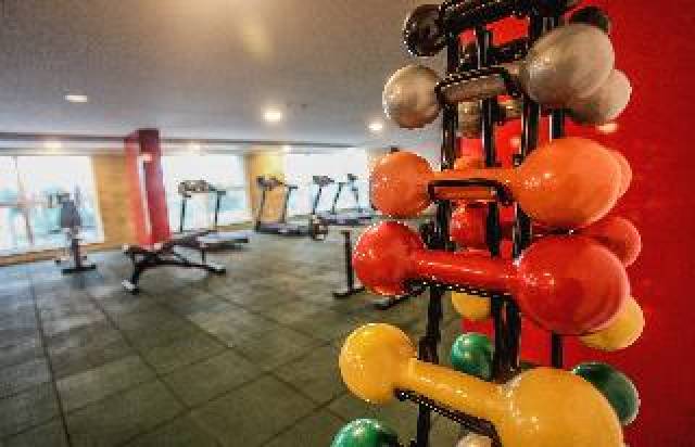 Desportos y Entretenimento