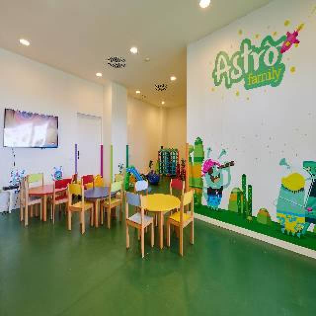 Desportos y Entretenimento