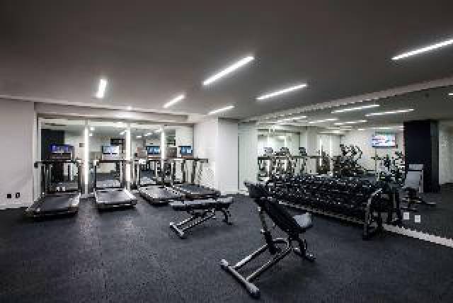 Desportos y Entretenimento