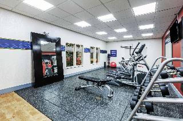 Desportos y Entretenimento