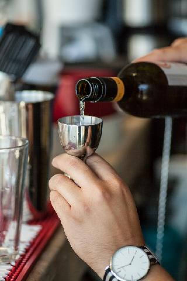 Bar