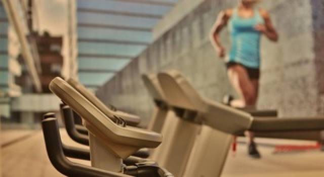 Desportos y Entretenimento