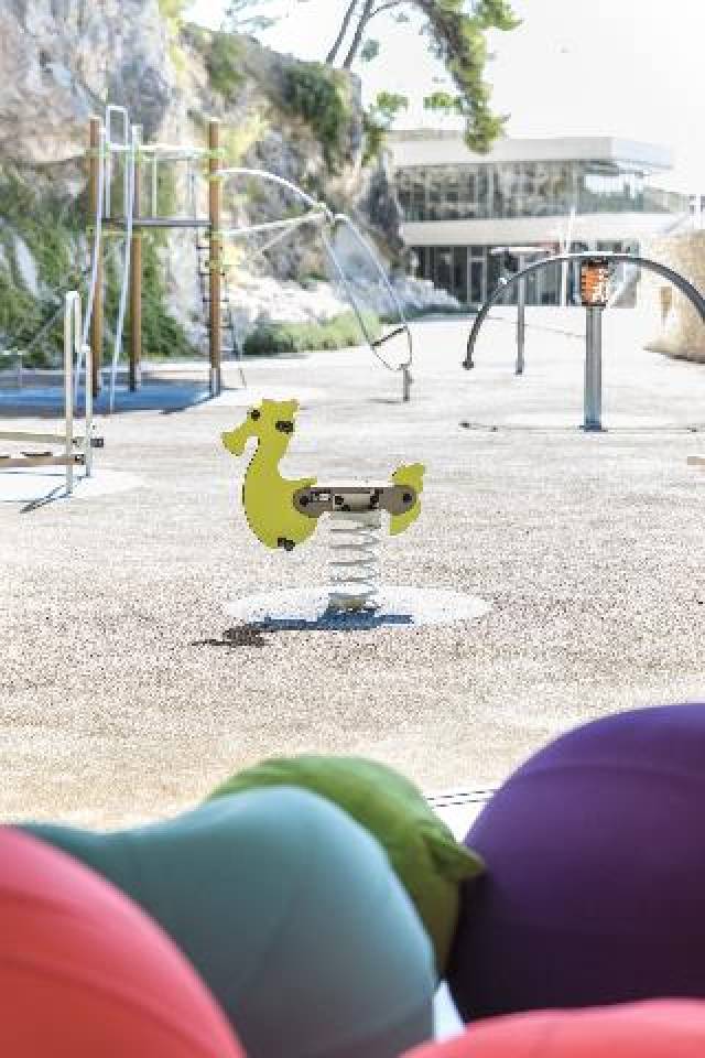 Desportos y Entretenimento