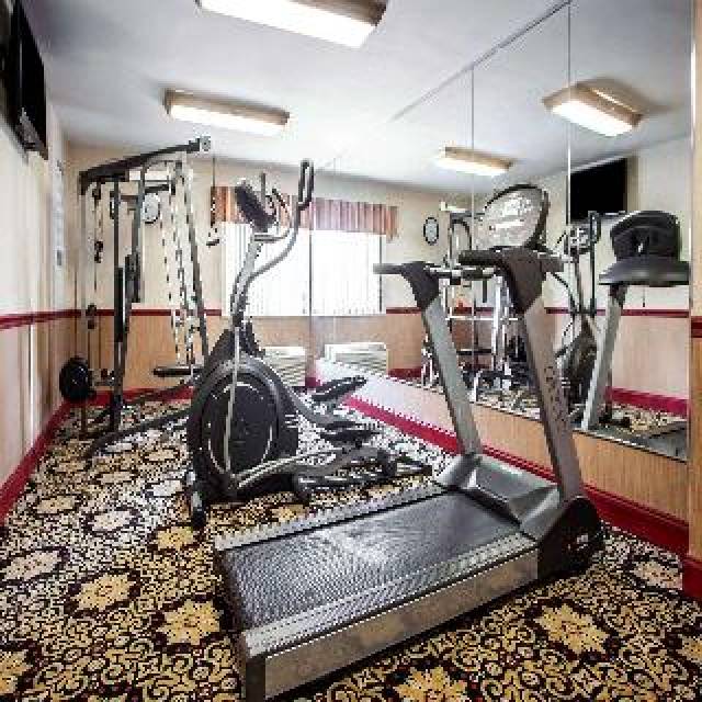 Desportos y Entretenimento