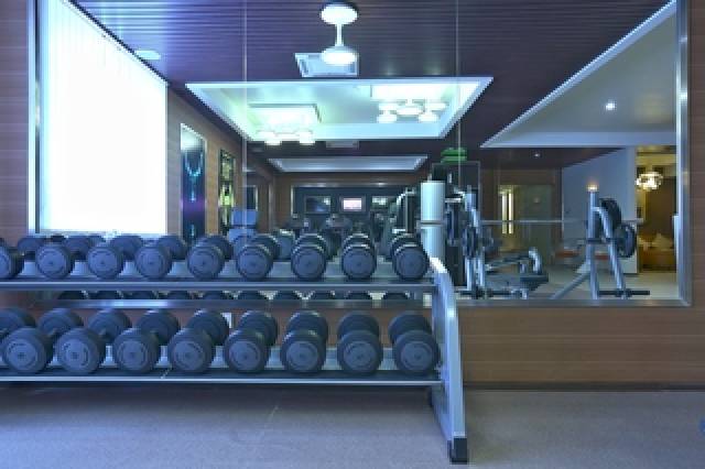 Desportos y Entretenimento