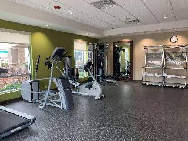 Desportos y Entretenimento
