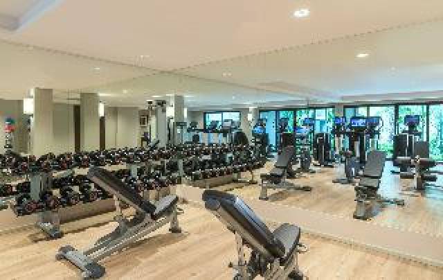 Desportos y Entretenimento