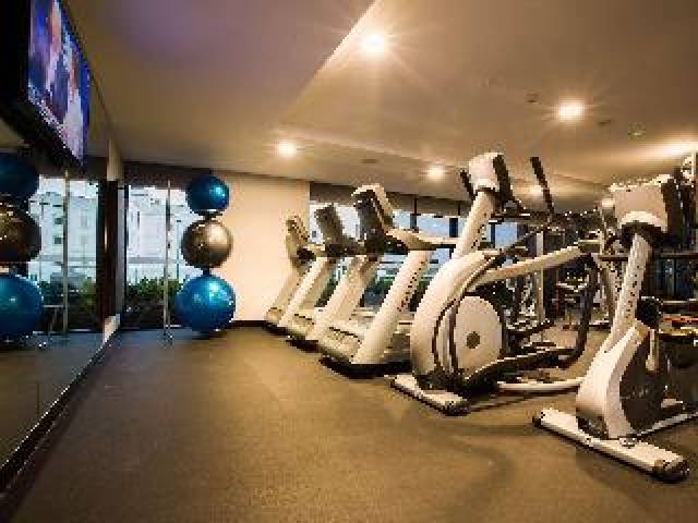 Desportos y Entretenimento