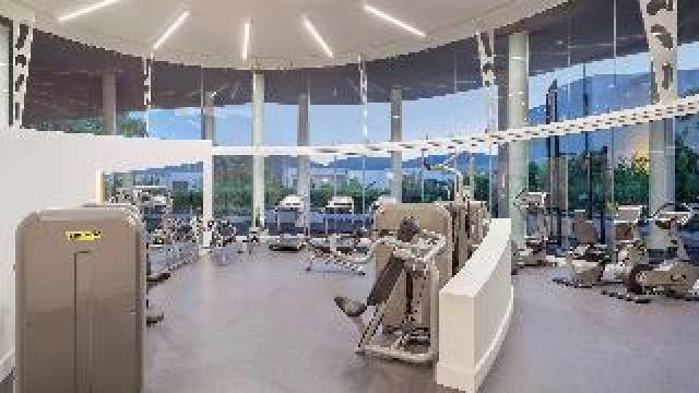 Desportos y Entretenimento