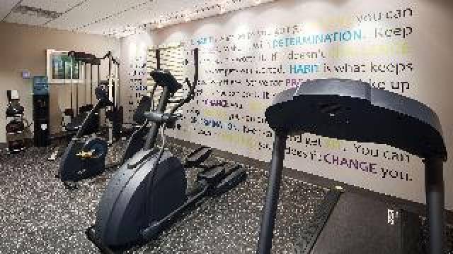 Desportos y Entretenimento