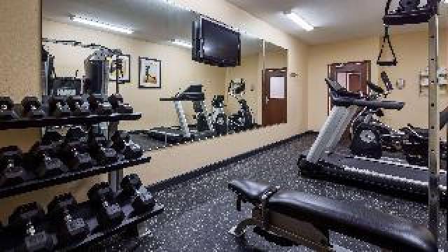 Desportos y Entretenimento