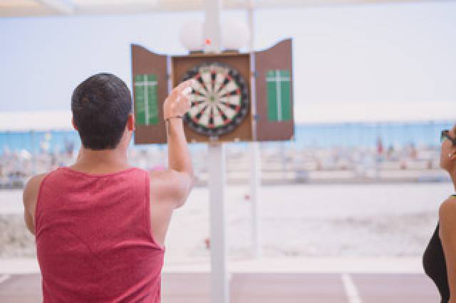 Desportos y Entretenimento
