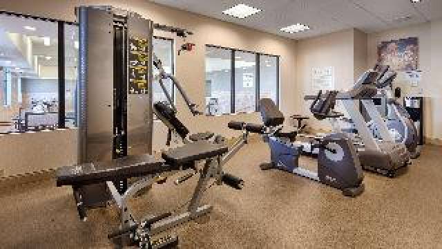 Desportos y Entretenimento
