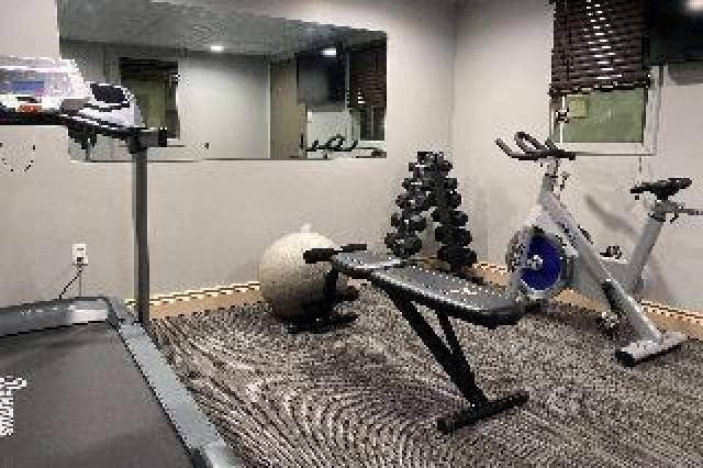 Desportos y Entretenimento