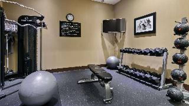 Desportos y Entretenimento