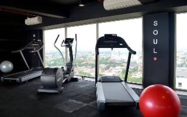 Desportos y Entretenimento