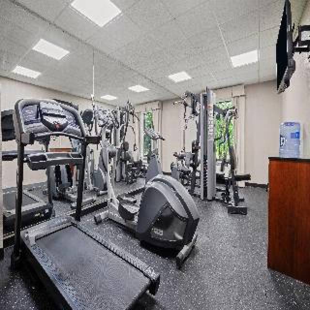 Desportos y Entretenimento
