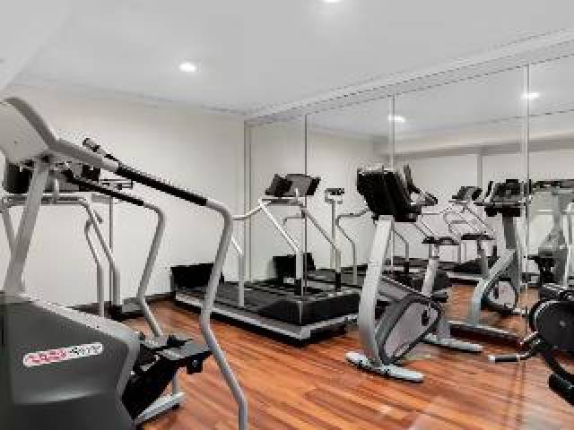 Desportos y Entretenimento