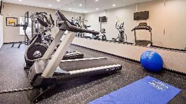 Desportos y Entretenimento