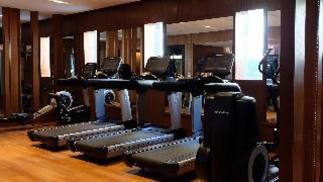 Desportos y Entretenimento