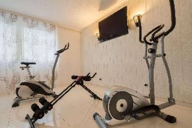 Desportos y Entretenimento