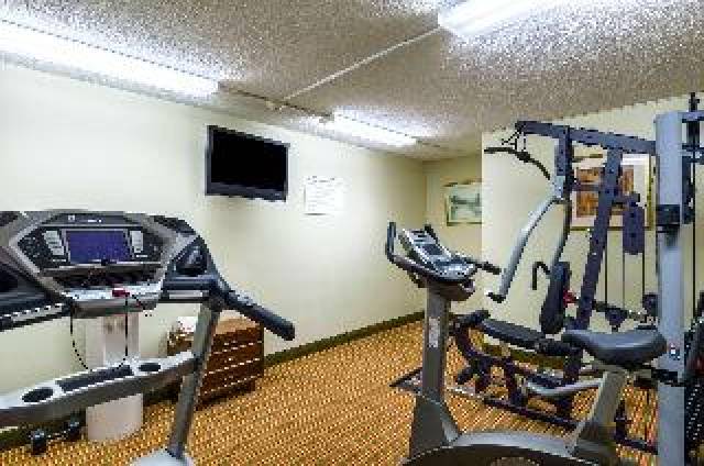 Desportos y Entretenimento
