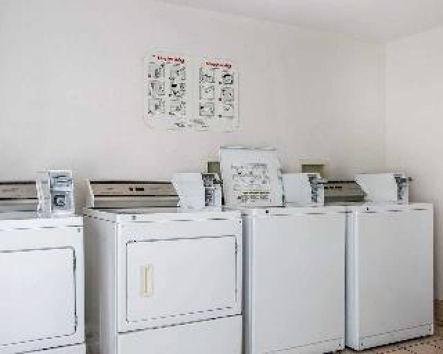 Desportos y Entretenimento
