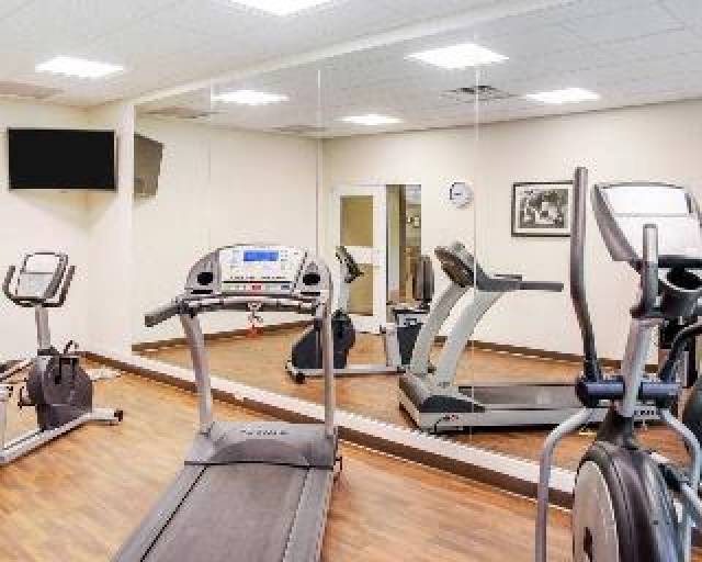 Desportos y Entretenimento