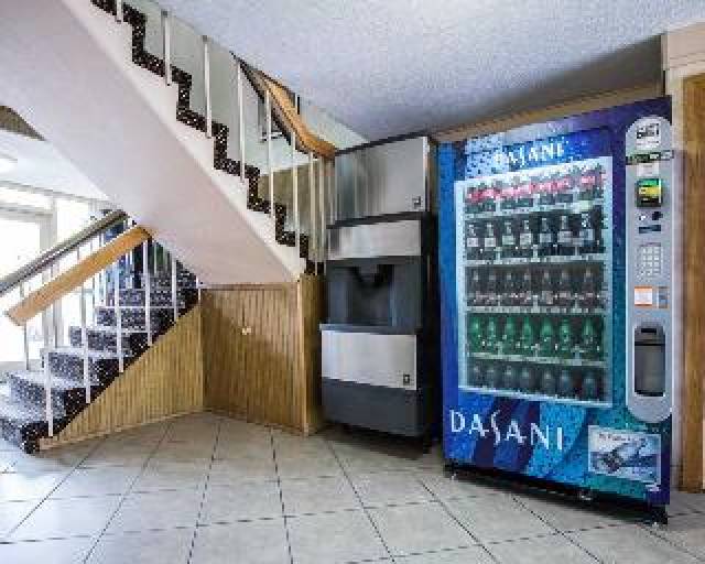 Desportos y Entretenimento
