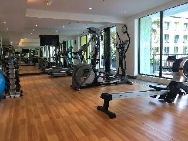 Desportos y Entretenimento