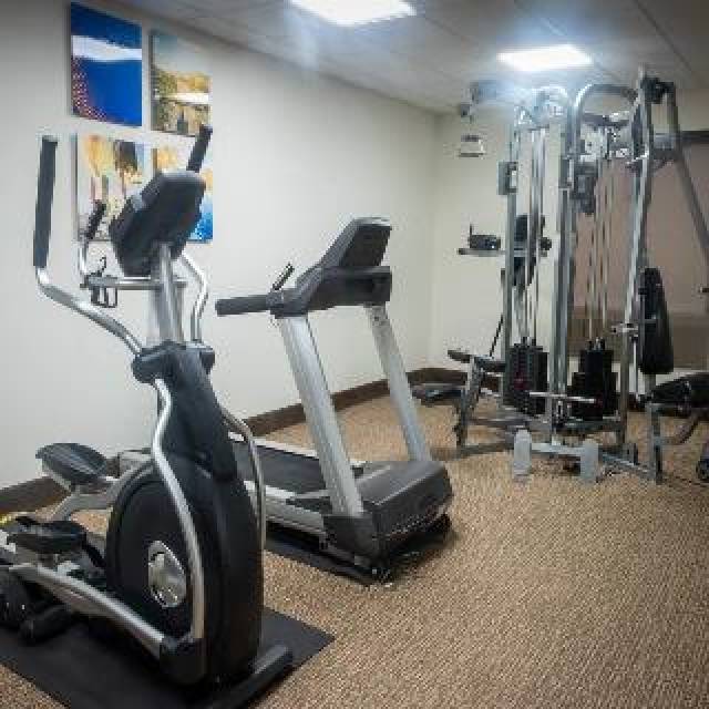 Desportos y Entretenimento