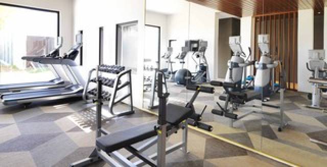 Desportos y Entretenimento