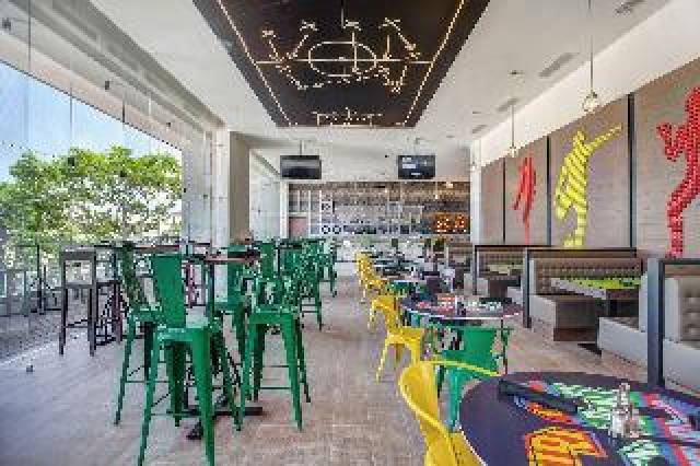 Bar