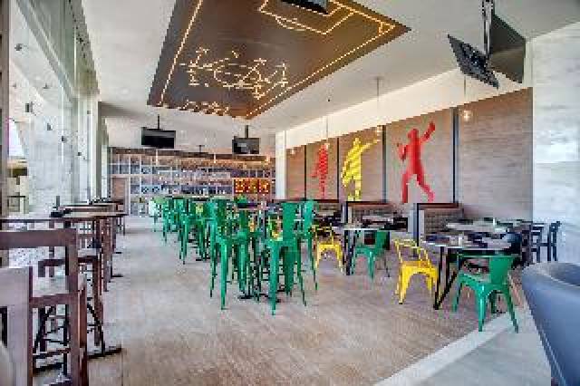 Bar