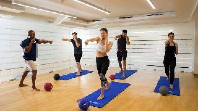 Desportos y Entretenimento