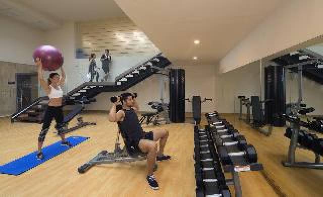 Desportos y Entretenimento
