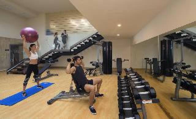 Desportos y Entretenimento
