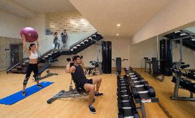 Desportos y Entretenimento
