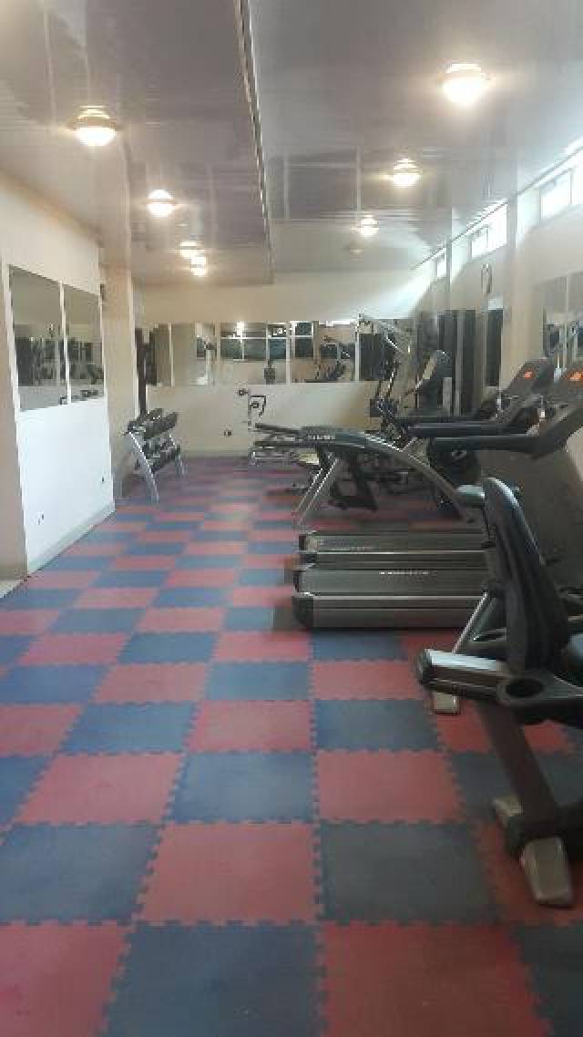 Desportos y Entretenimento