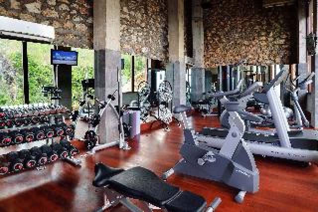 Desportos y Entretenimento