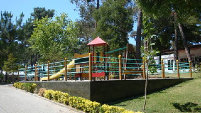 Desportos y Entretenimento