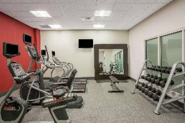 Desportos y Entretenimento