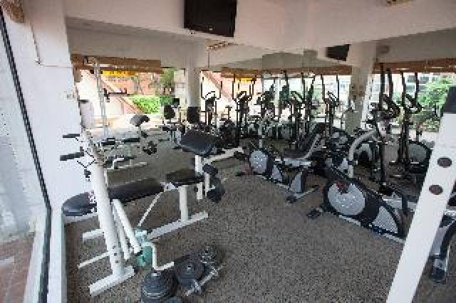 Desportos y Entretenimento